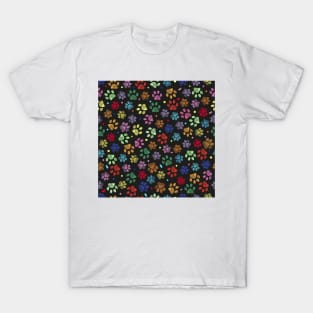 Doodle colorful paw print T-Shirt